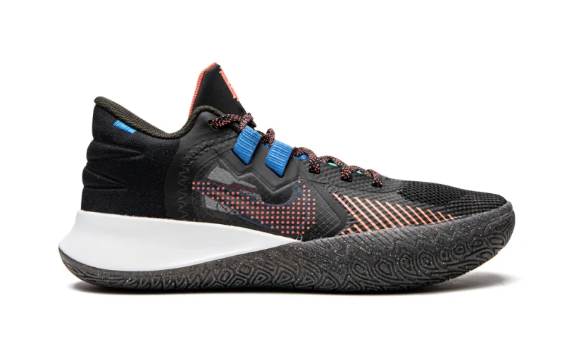 Nike Basketball Kyrie Flytrap V